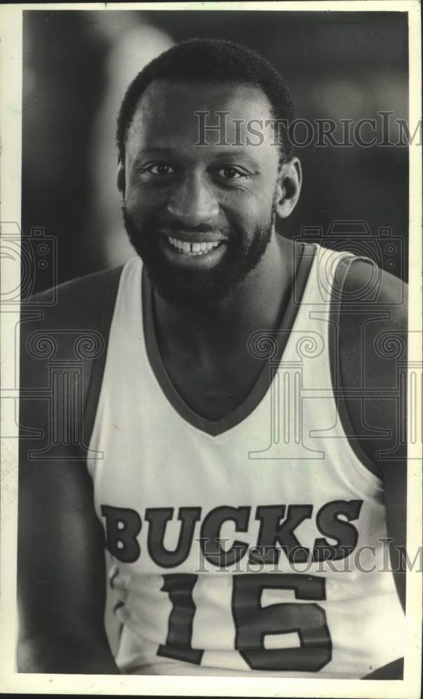 1982 Press Photo Bob Lanier of Milwaukee Buck&#39;s Basketball - Historic Images