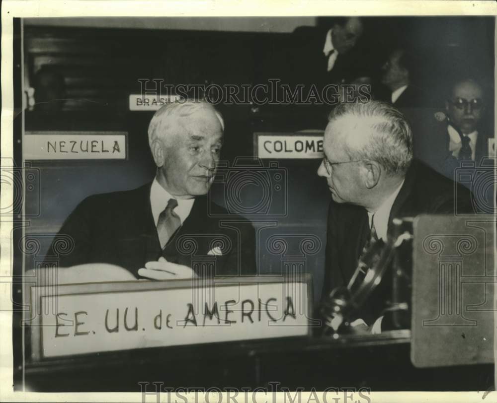 1938 US. Sec of State Hull and presidential nominee Landon in Peru. - Historic Images