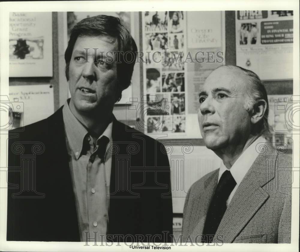 1975 Press Photo David Hartman and John Randolph star in &quot;Lucas Tanner&quot; series - Historic Images
