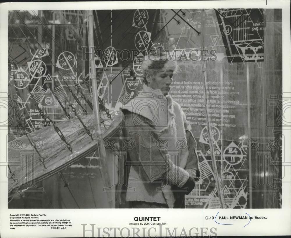 1979 Press Photo Actor Paul Newman as Essex in "Quintet" - Historic Images