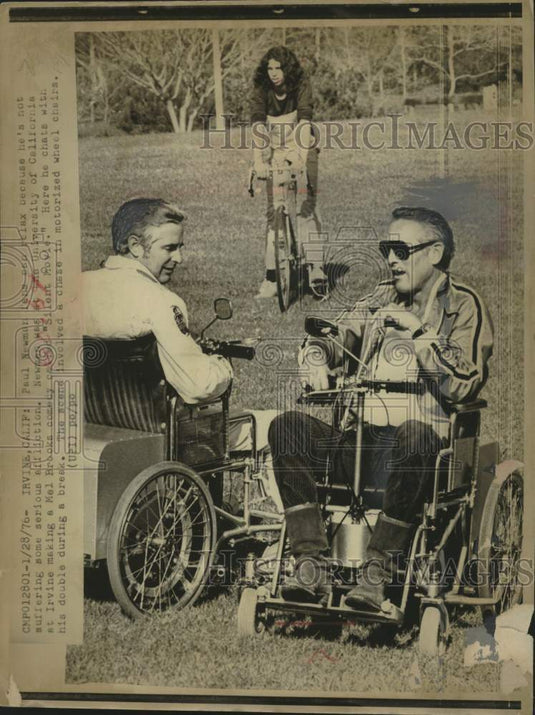 1976 Press Photo Actor Paul Newman & body double on set of "Silent Movie" - Historic Images