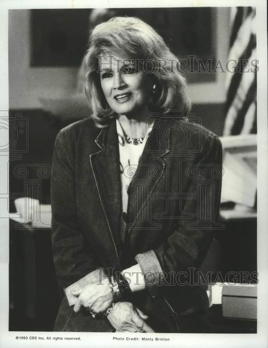 1993 Press Photo Angie Dickinson hosts special episode of Top Cops - Historic Images