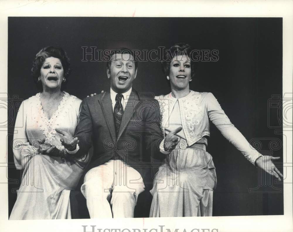 1970 Press Photo Martha Raye, Mel Torme, Carol Burnett, &quot;The Carol Burnett Show - Historic Images