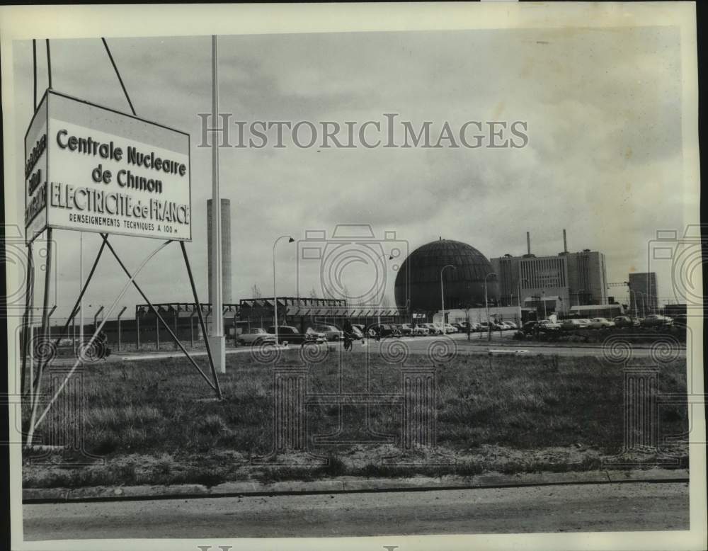 1963 Press Photo Centrale Nucleaire de Chinon in France - Historic Images