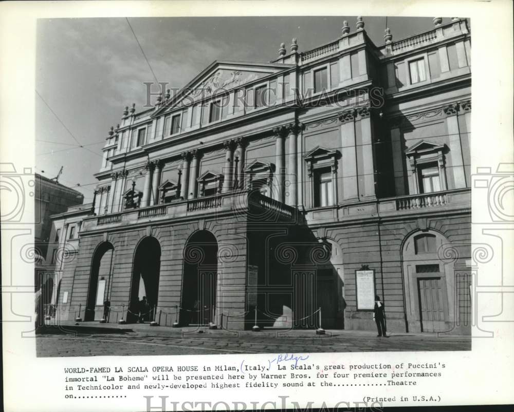 1965 Press Photo The World-Famed La Scala Opera House building in Milan, Italy - Historic Images