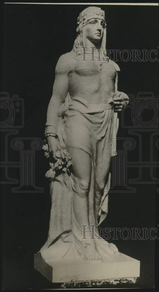 1924 Press Photo Mario Sabatelli's "The Motherland" Which Is In Biscoglio, Italy - Historic Images