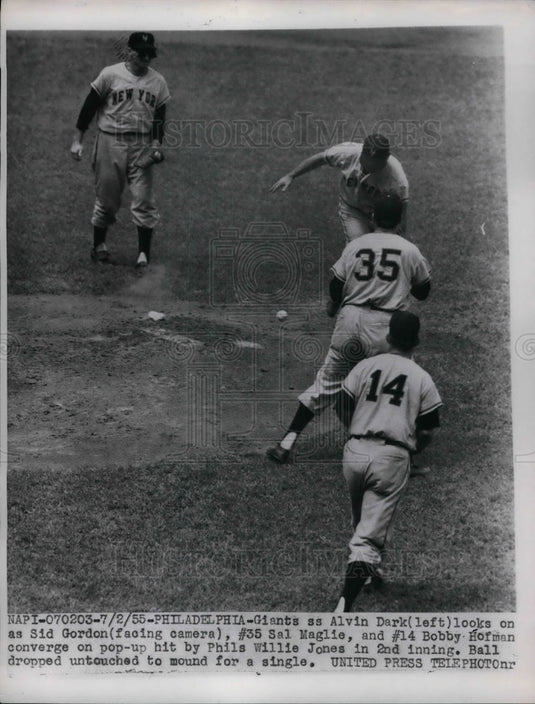 1955 Phillies Willie Jones Hits Pup Up In Game Versus Giants - Historic Images