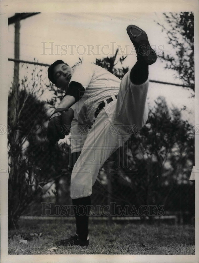 1940 Press Photo Paul Gehrman, Pitcher, Washington Senators - Historic Images