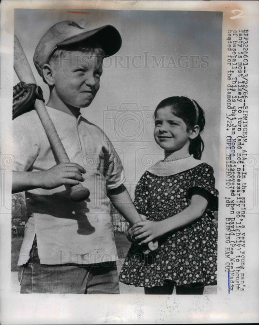1966 Press Photo Jan Moore & David Maddox - Historic Images