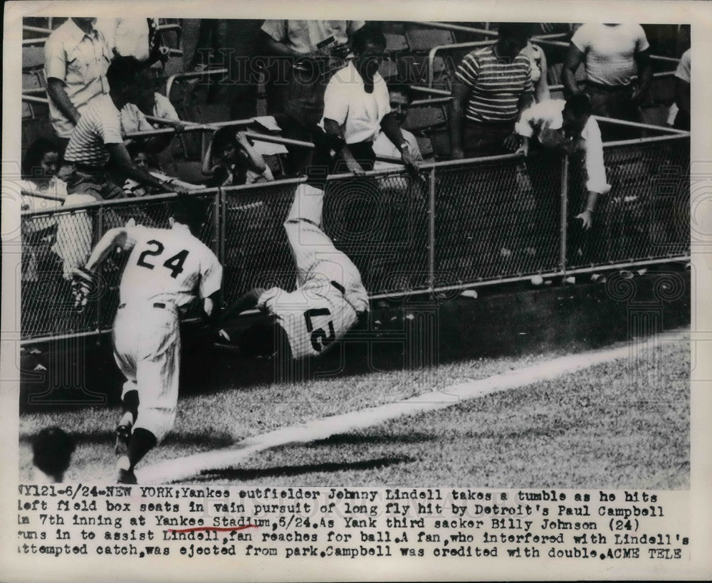 1949 Press Photo New York Yankees Outfielder Johnny Lindell During Game - Historic Images