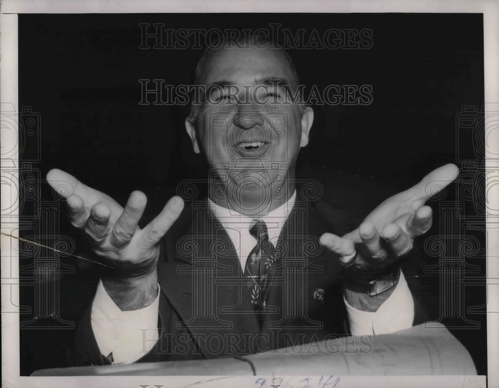 Press Photo Baseball Manager at press conference smiling - Historic Images