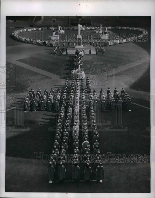 1954 Rosary For Marian Year Pilgrimage at Polo Grounds - Historic Images