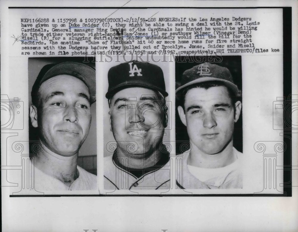 1959 Cardinals Sam Jones and Wilmer Mizell with Dodgers Duke Snider. - Historic Images