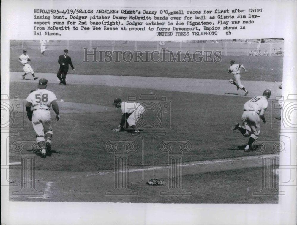 1958 Giants Danny O&#39;Connell Dodger pitcher Danny McDevitt - Historic Images