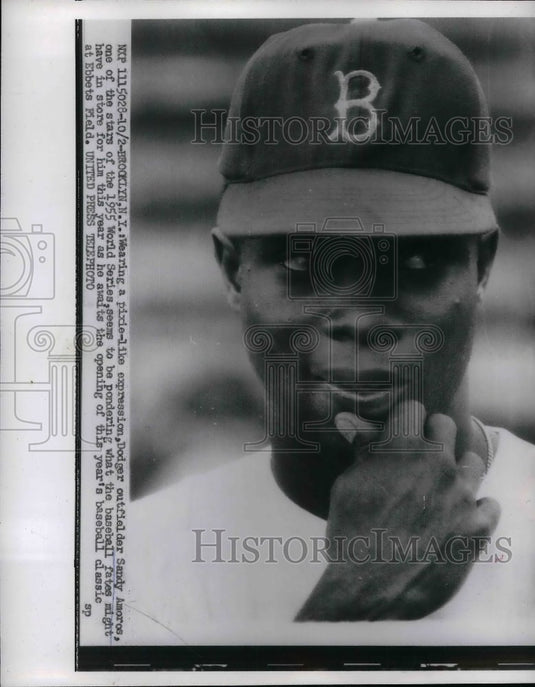 1956 Press Photo Dodger Outfielder Sandy Amoros - Historic Images