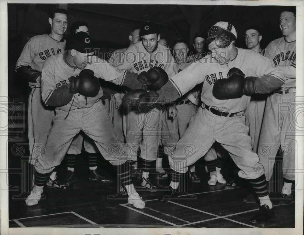 1937 Coach Roy Johnson & Charlie Grimm NY Chi & Clevland SF LA - Historic Images