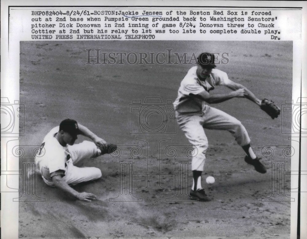 1961 Jackie Jensen of the Boston Red Sox, 2nd base Pumpsie Green - Historic Images