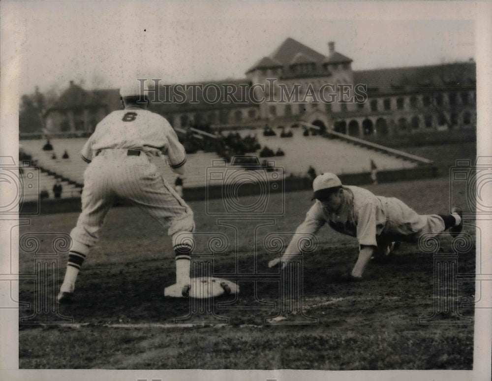 1939 Press Photo Jackie Hearn of Fordham Univ. slide safety at 1st by Navy&#39;s. - Historic Images