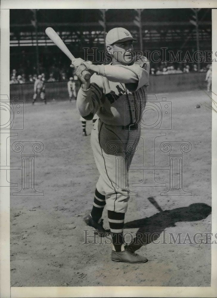 1935 Randolph E. Moore, Outfielder of Boston Braves - Historic Images