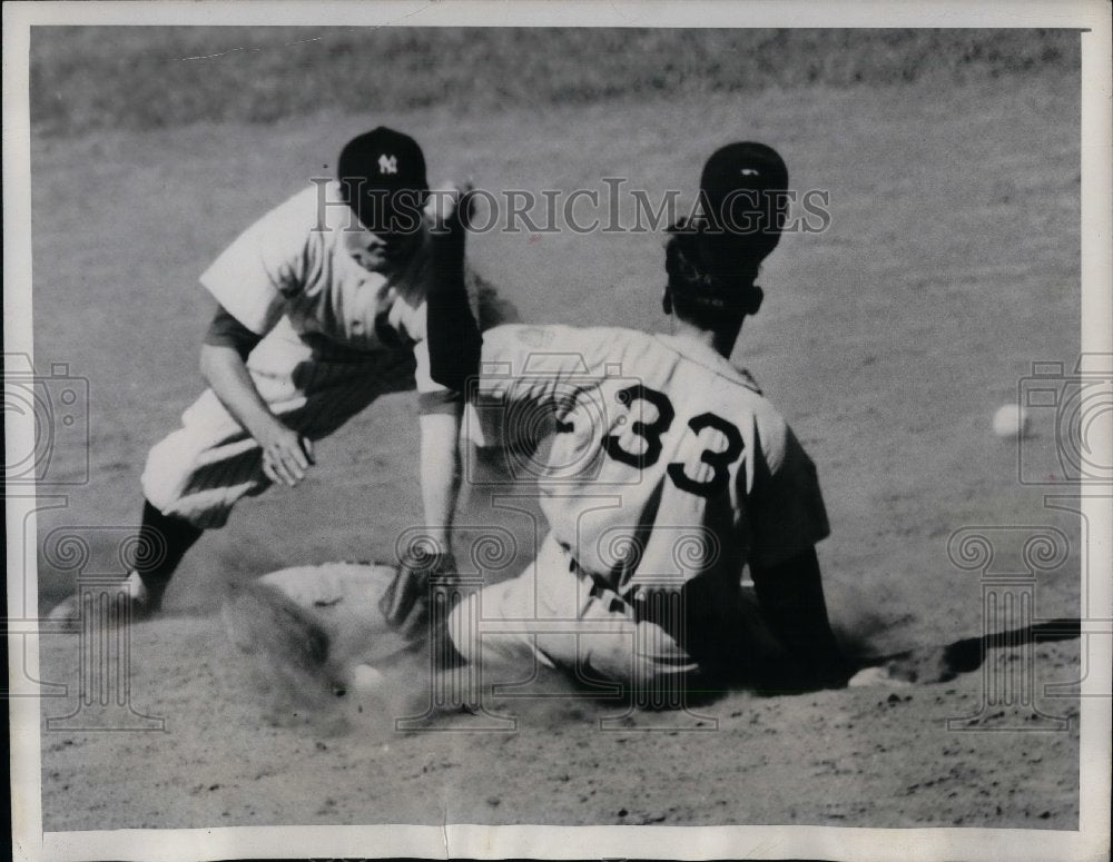 1946 Pat Mullin of Detroit Makes Steal, George Sternweiss of Yankees - Historic Images