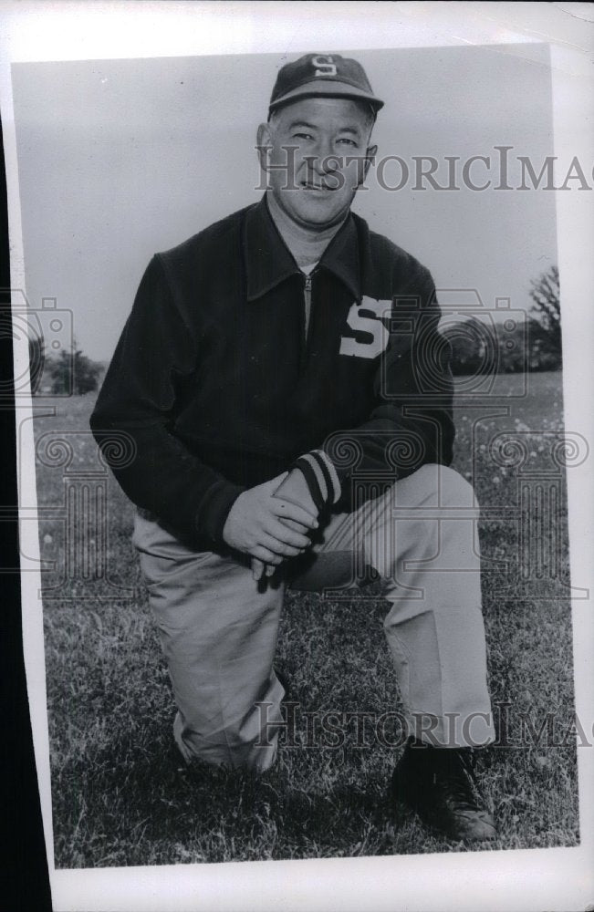1963 Press Photo College football coach Hugh Duffy Daughtery - nea07964 - Historic Images