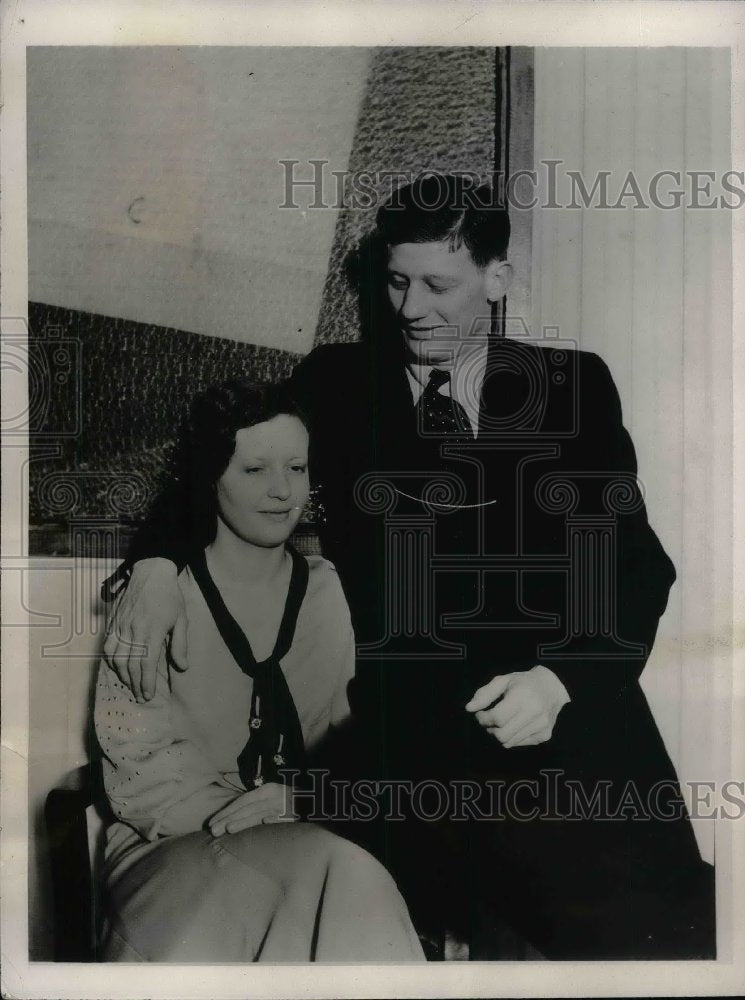 1933 Cubs pitcher Lon Warnecke & his bride Charley Shannon - Historic Images