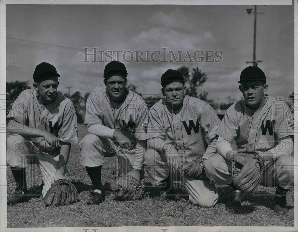 1946 Ted Maduesk, Danny Reagan, Jake Early, Alfred Evans, Washington - Historic Images