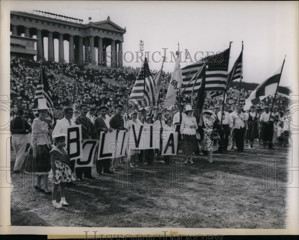 1959 Press Photo Bolivian delegation at Soldier Field, Pan American Games-Historic Images