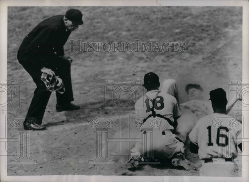 1951 Press Photo Whitey Lockman of Giants Slides into Home, Del Rice of Cardinal-Historic Images