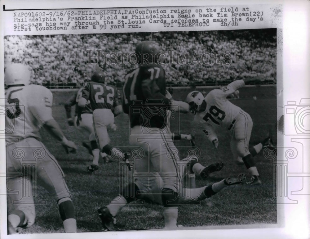 1962 Eagles Tim Brown vs St Louis Cardinals  - Historic Images