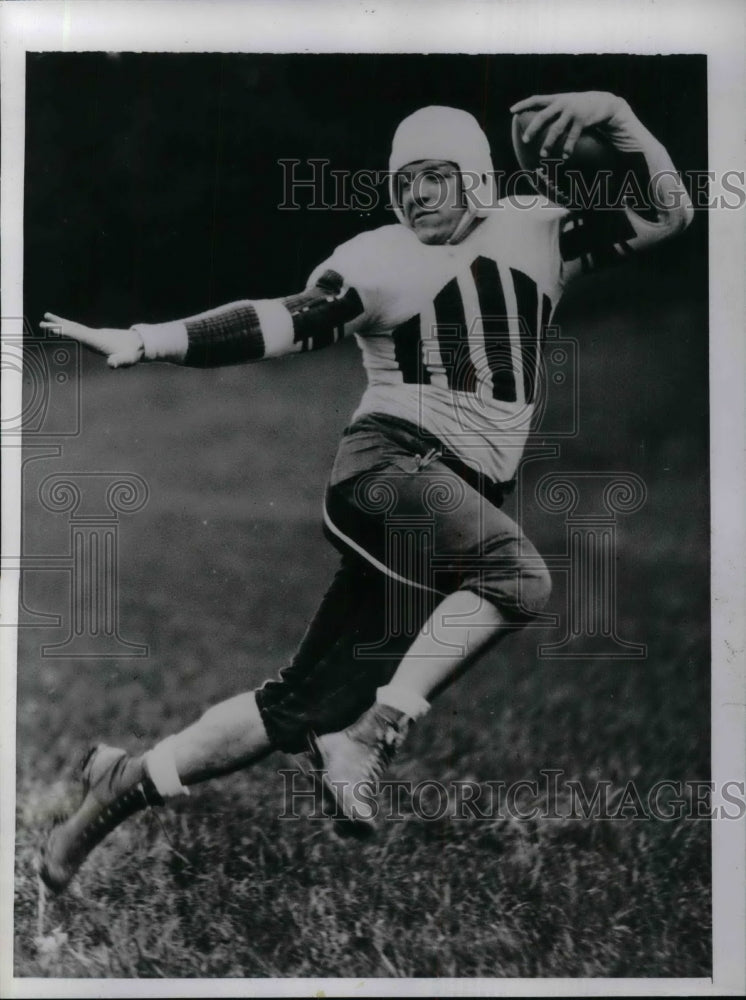 1935 Press Photo George (Quo) Vadas, Colgate QB - nea12017-Historic Images