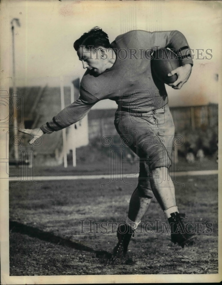 1936 Press Photo Marquette U football, Al Guepe - nea12072 - Historic Images