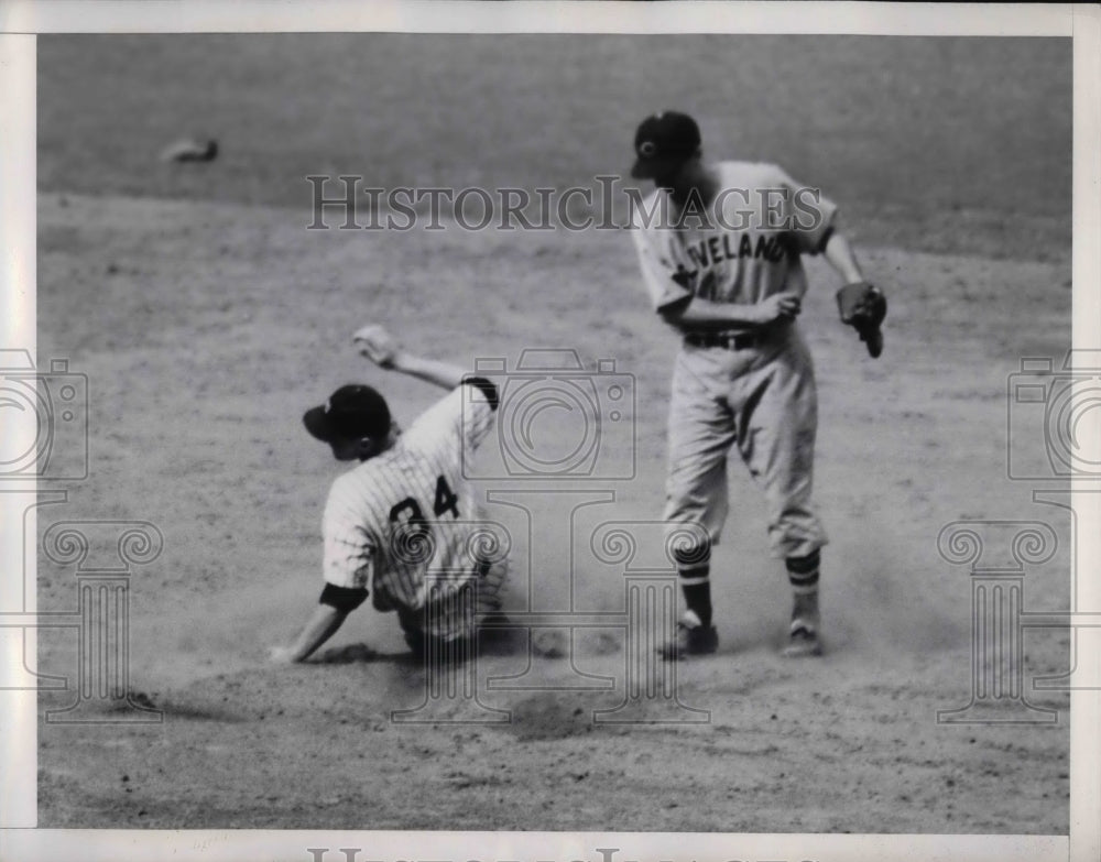 1941 Sturm of the Yankees out at 2nd vs Boudreau of Indians - Historic Images