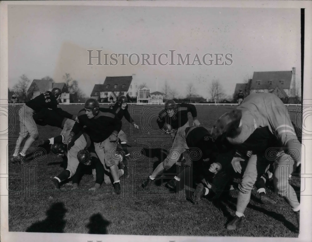 1937 Press Photo St. Mary&#39;s Football Team, Falkenstein - nea13246 - Historic Images