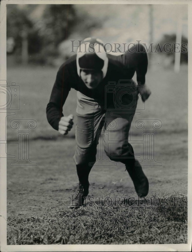 1932 Carnegie Tech football tackle, Carl Forsman - Historic Images