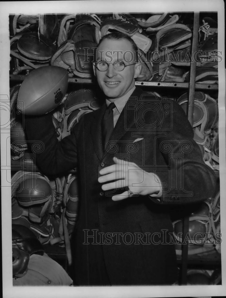 George Munger after being announced as Penn State Football 1938 Press Photo - Historic Images