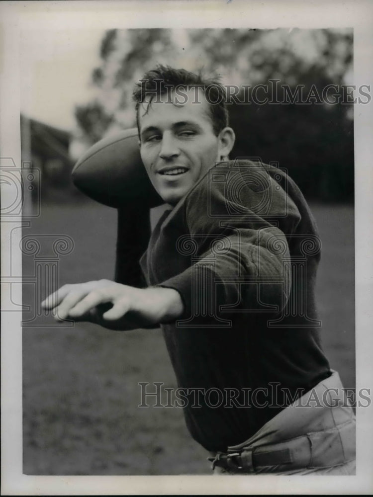 1938 Yale University Football Player Albert S. Wilson Jr. On Field - Historic Images