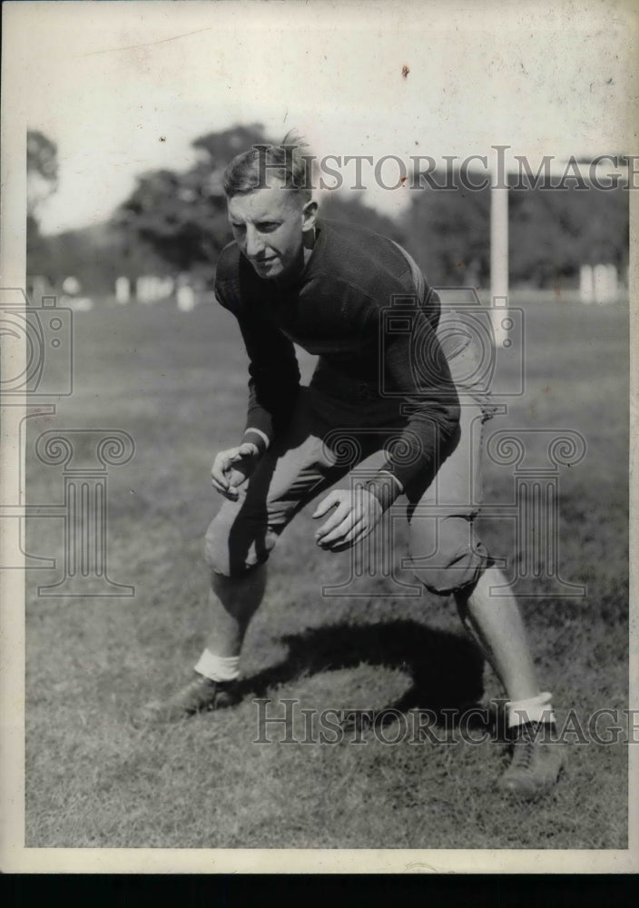 1932 College Football Captain L.J. Lincoln On Field - Historic Images