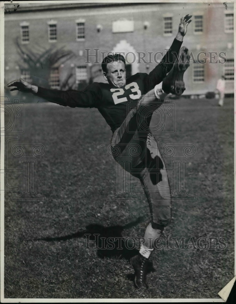 1940 Washington State 175 lb Halfback Bill Sewell  - Historic Images