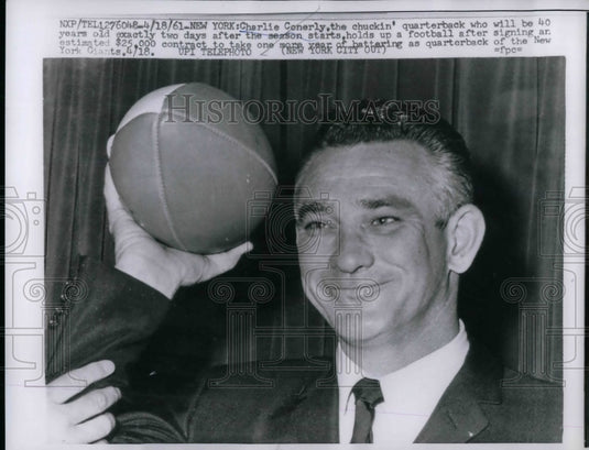 1961 Charley Conerly, QB of the NY Giants - Historic Images