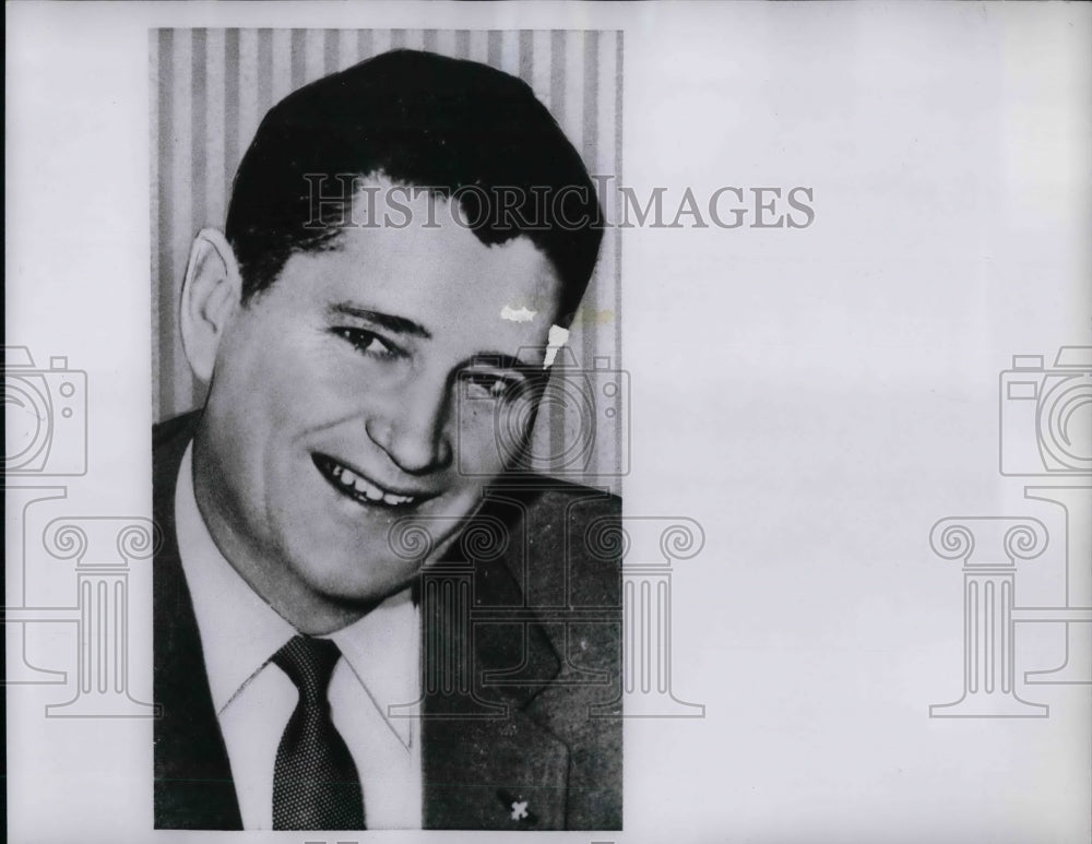 1959 Joe Fess, new AFL football commissioner - Historic Images