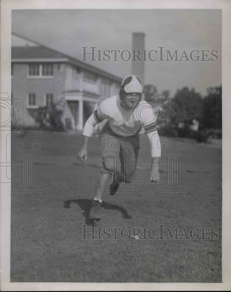 1936 Temple football tackle, Jim Russell - Historic Images