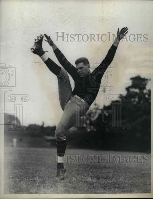 1937 College halback, Charles Kaufman - Historic Images