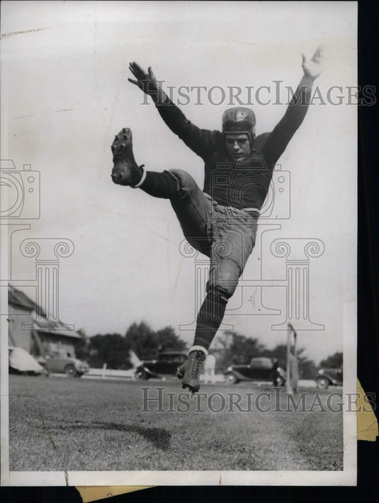 1934 Press Photo Princeton halfback, Charles Kaufman - nea14760 - Historic Images