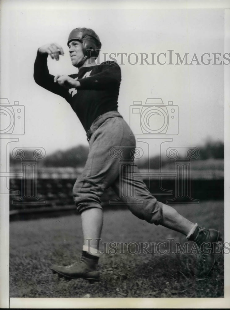 1936 Fordham University Quarterback George McKnight At Practice - Historic Images