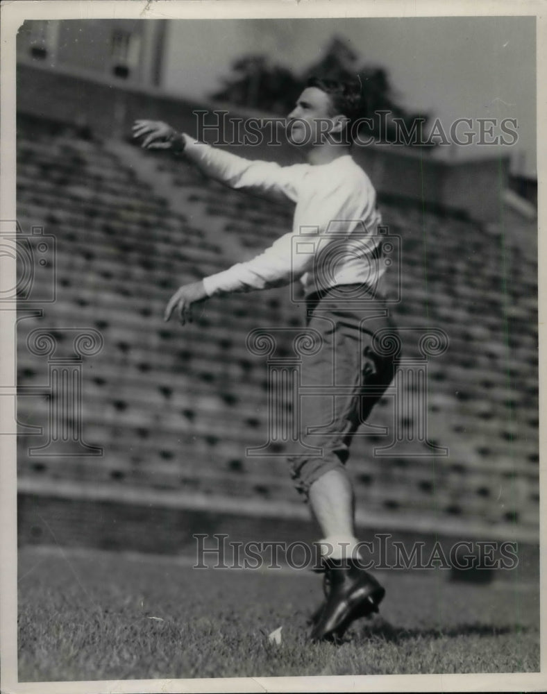 1937 Univ of Dayton halfback, Jackie Svellinger - Historic Images