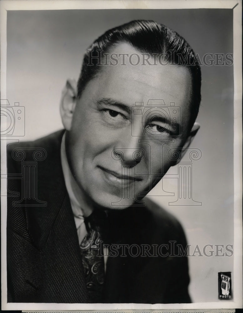 1945 CBS Host Comedian Ward Wilson &quot;Stage Door Canteen&quot; - Historic Images