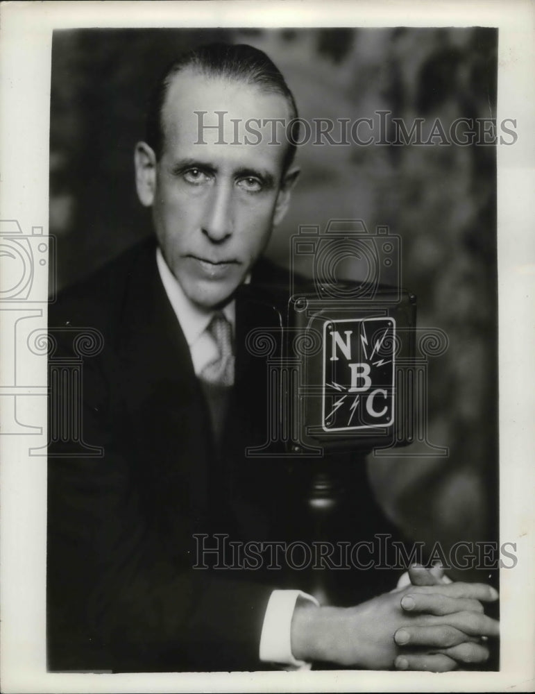 1936 Press Photo Political Radio Commentator William Hard of NBC - Historic Images