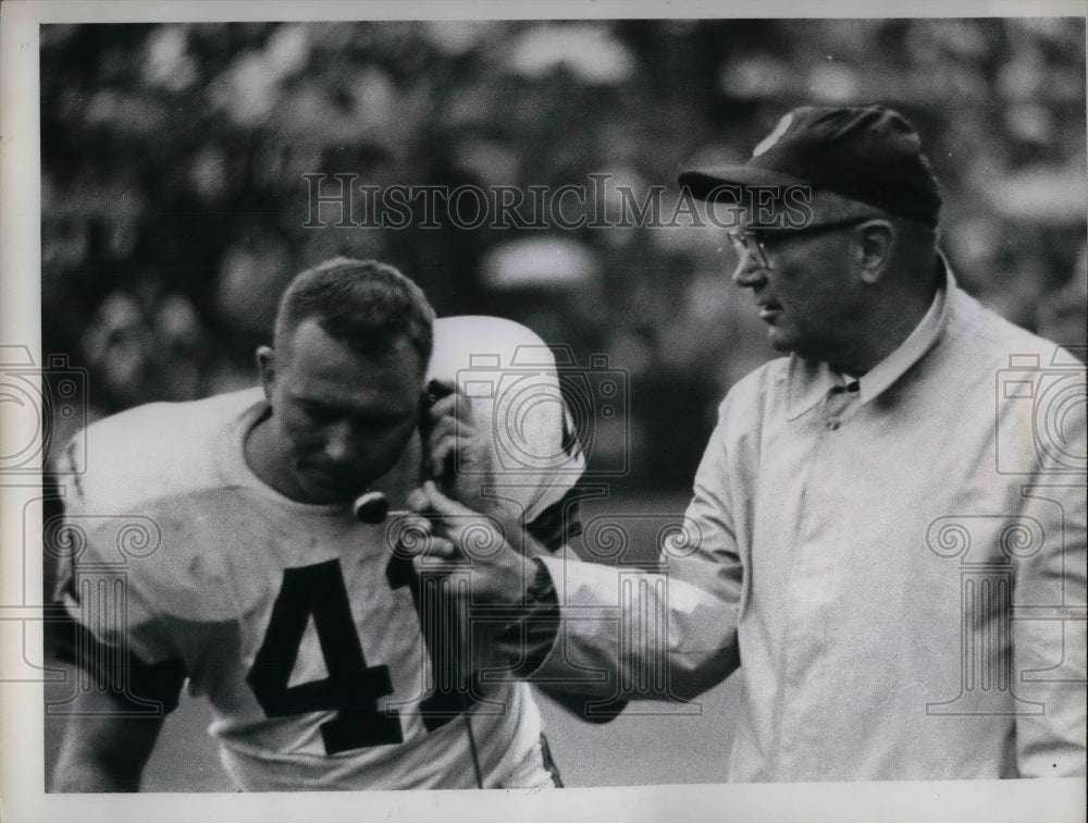 1966 Ralph Smith Spotters Coach Collier Browns Milt Morin - Historic Images