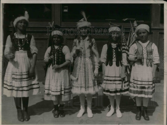 1922 Press Photo Red Cross parade marchers in San Francisco - Historic Images